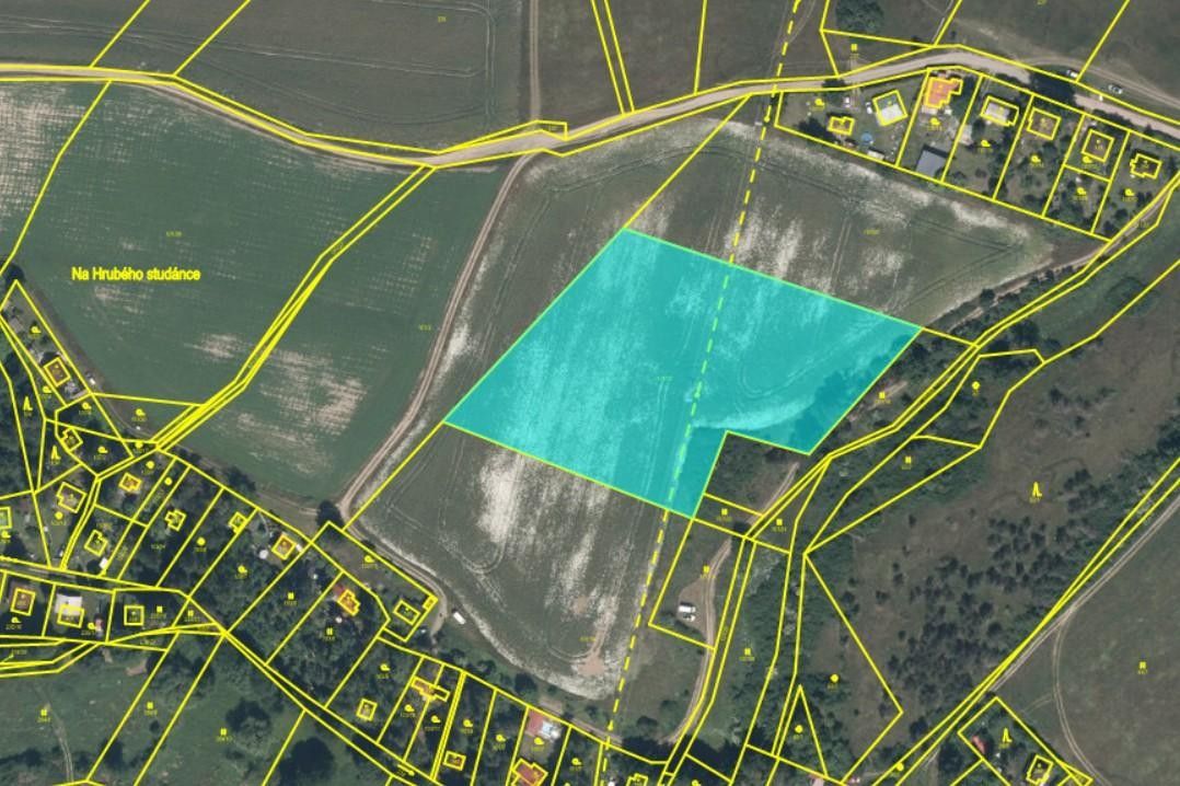 Prodej pozemku 13751 m² - foto 1