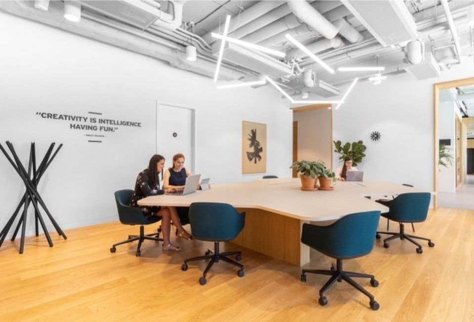 Pronájem komerčního prostoru 60 m² - foto 1
