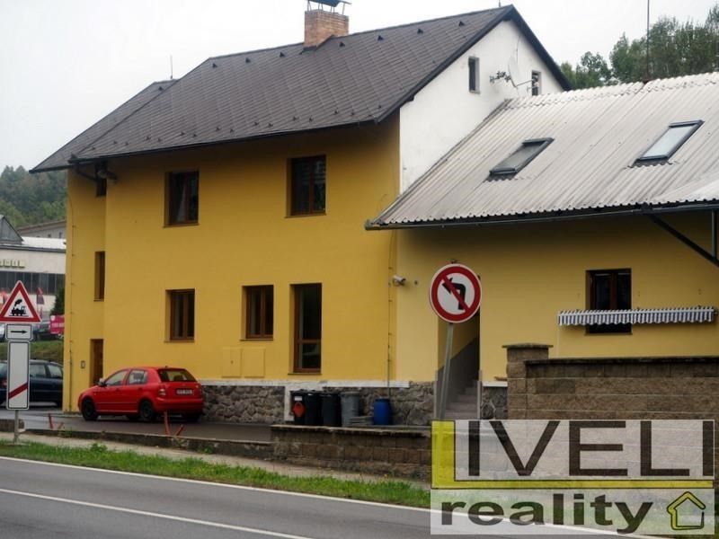 Prodej domu 450 m² - foto 1