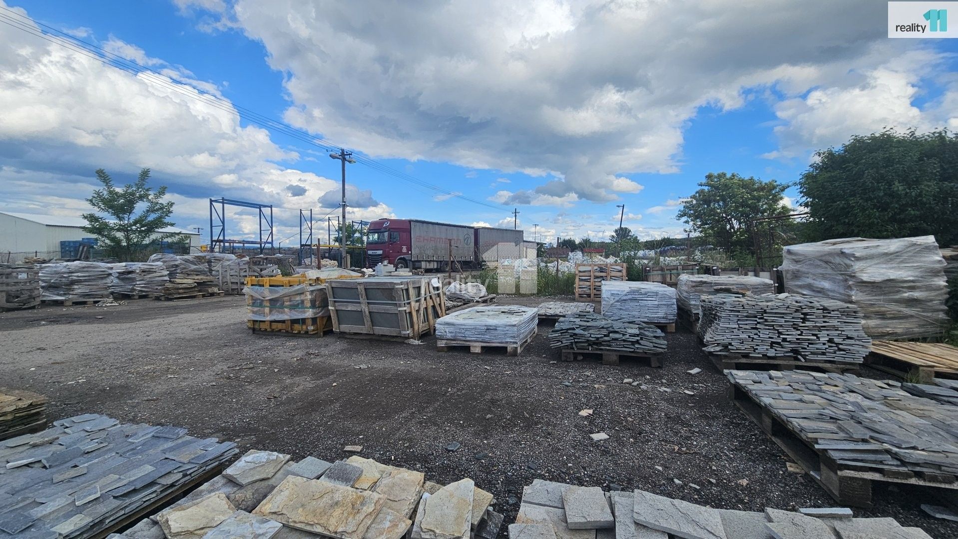 Pronájem nemovitosti 5000 m² - foto 5