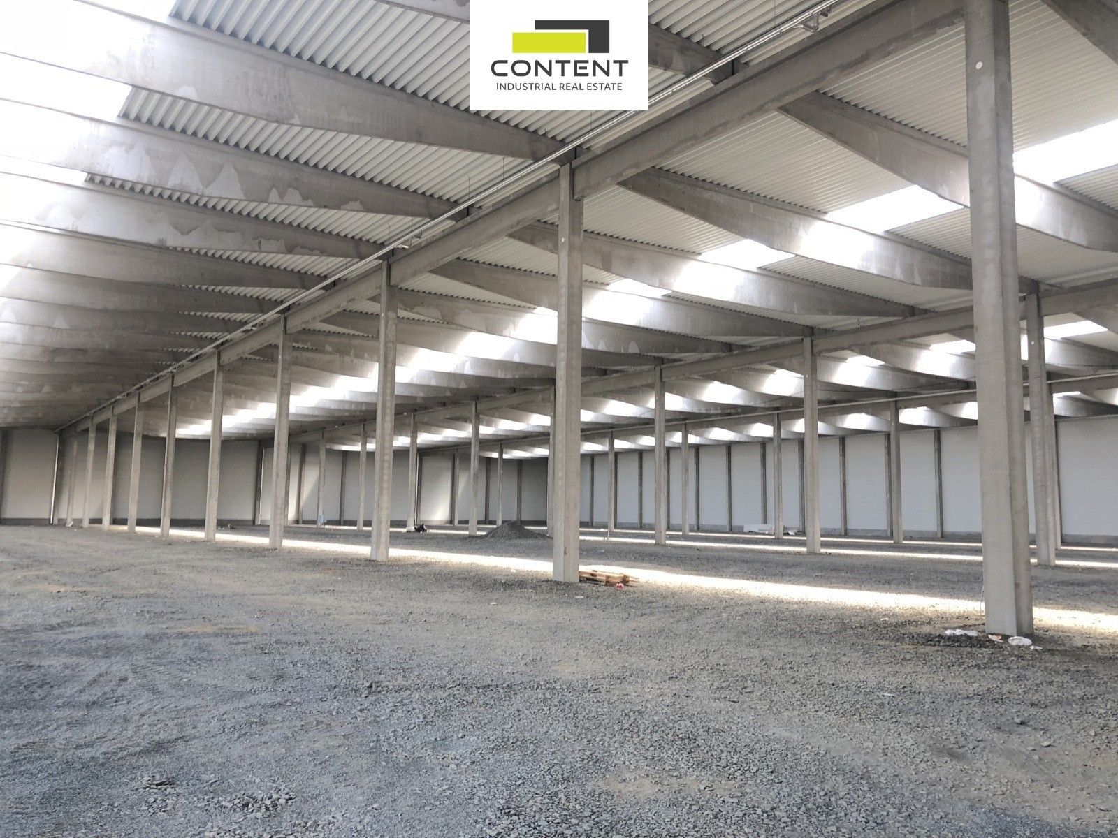 Pronájem komerčního prostoru 2000 m² - foto 5