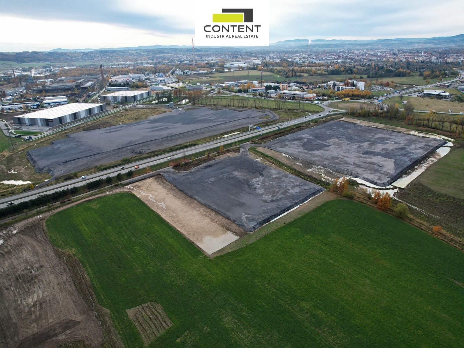 Pronájem komerčního prostoru 5920 m² - foto 8