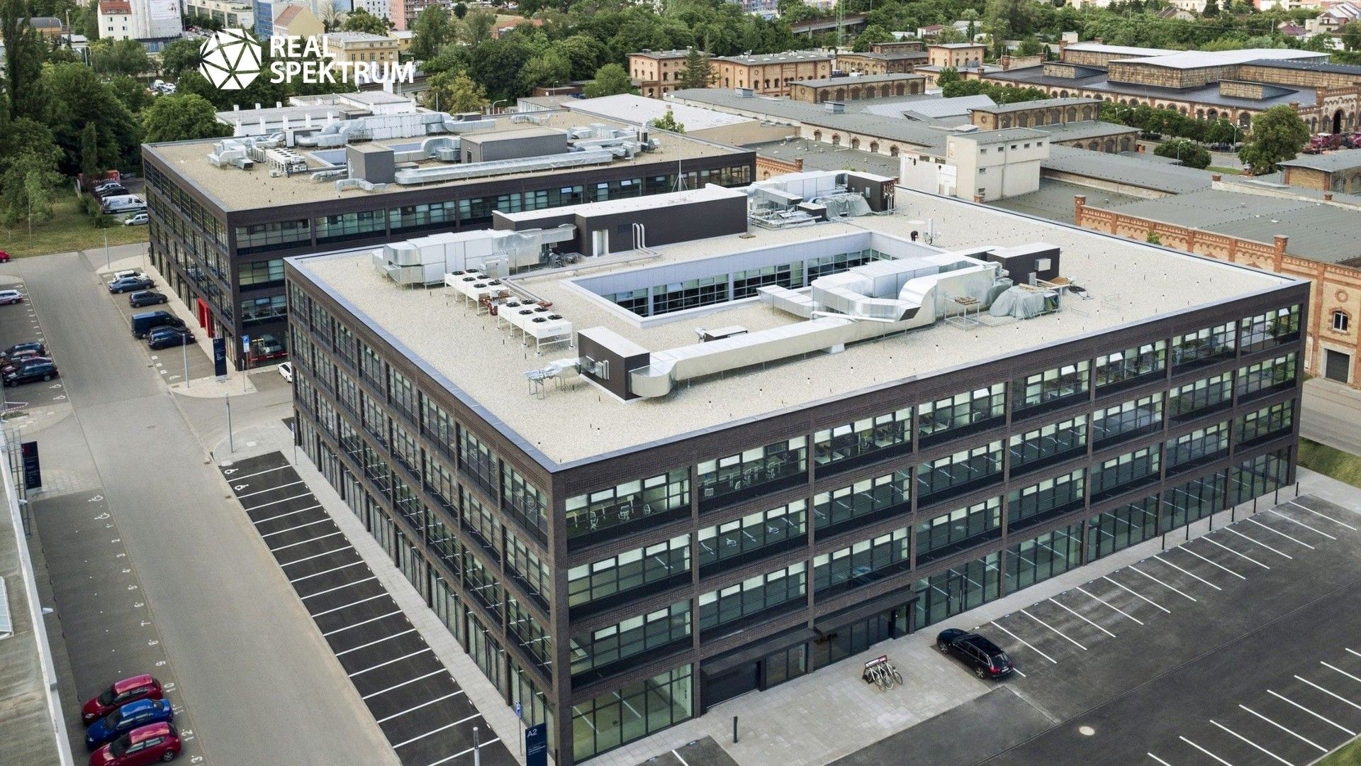 Pronájem komerčního prostoru 765 m² - foto 7