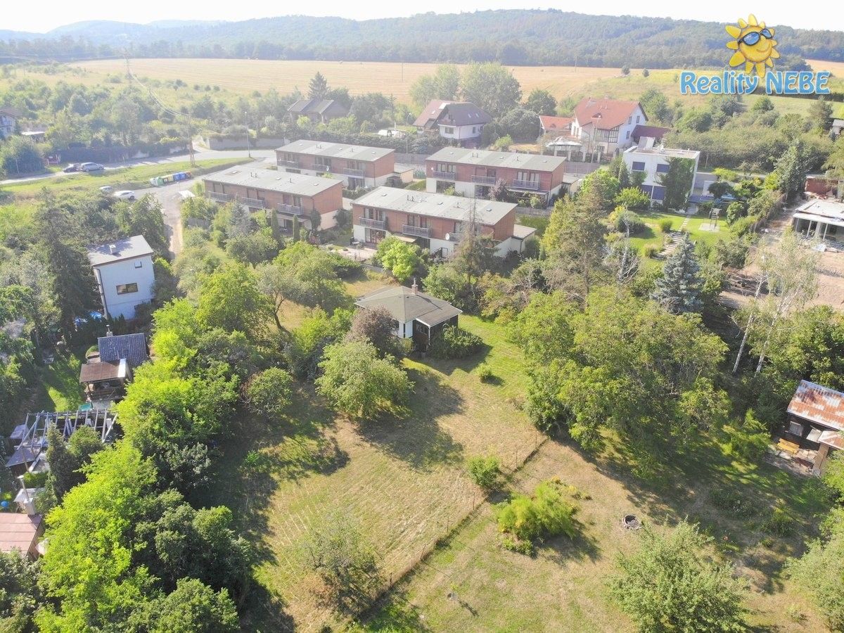 Prodej pozemku 2142 m² - foto 2
