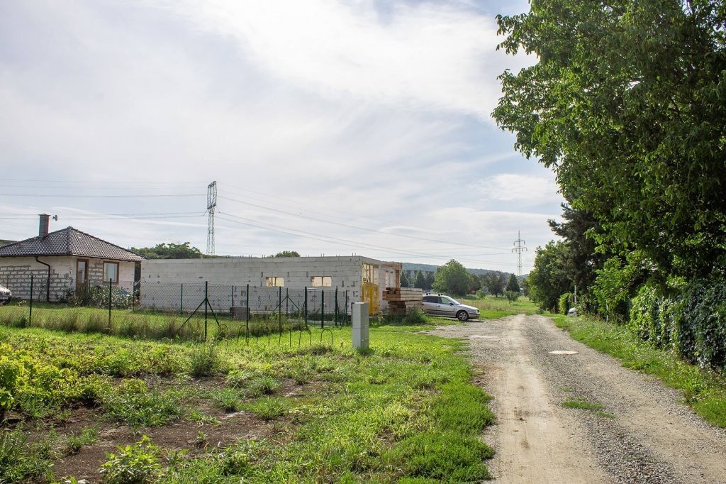 Prodej pozemku 1792 m² - foto 4
