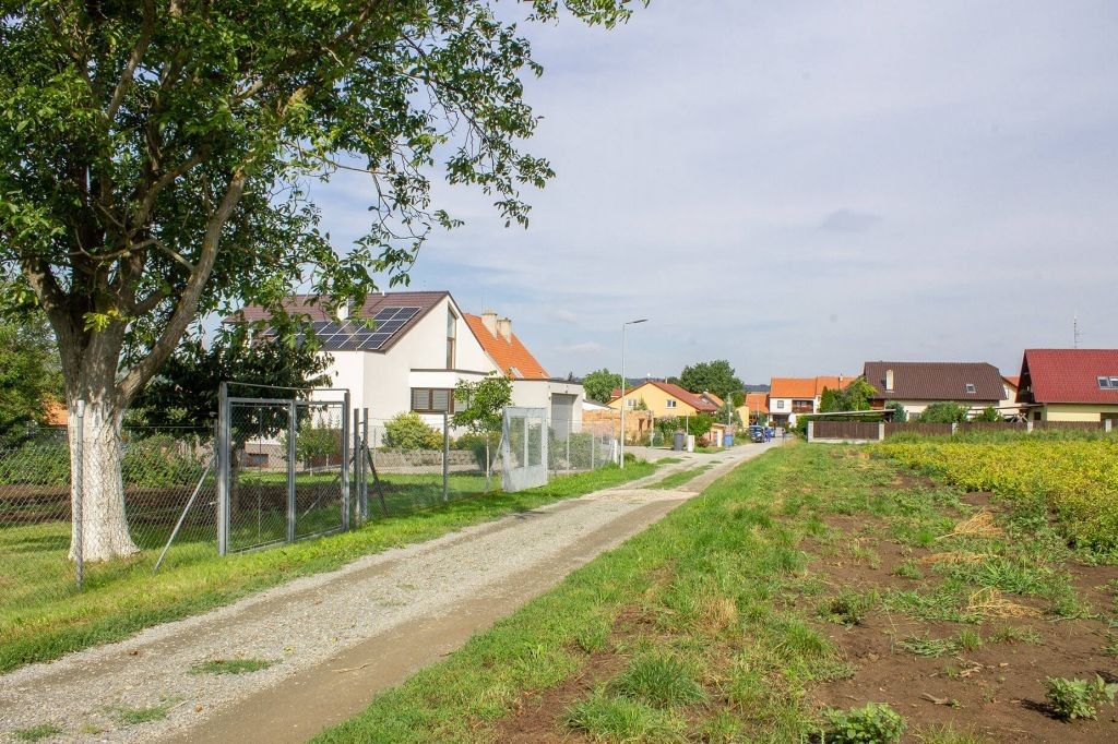 Prodej pozemku 1792 m² - foto 5