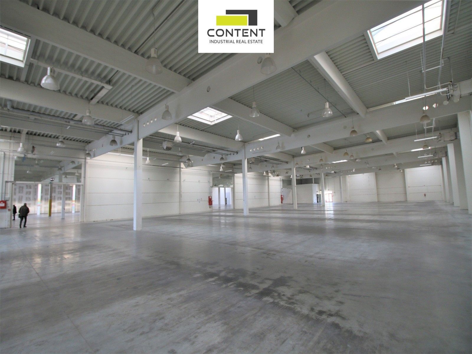 Pronájem komerčního prostoru 6170 m² - foto 1