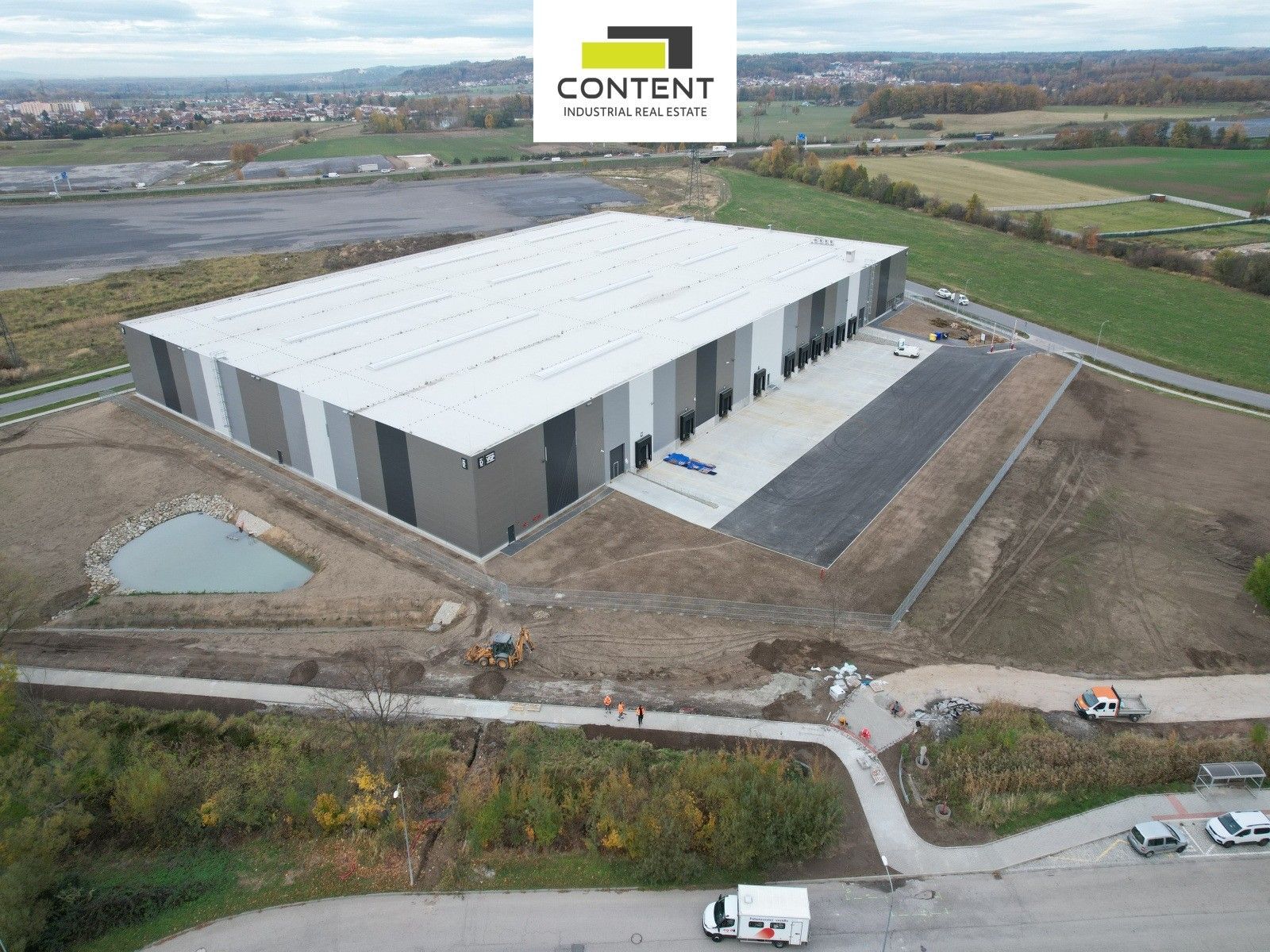 Pronájem komerčního prostoru 24000 m² - foto 7