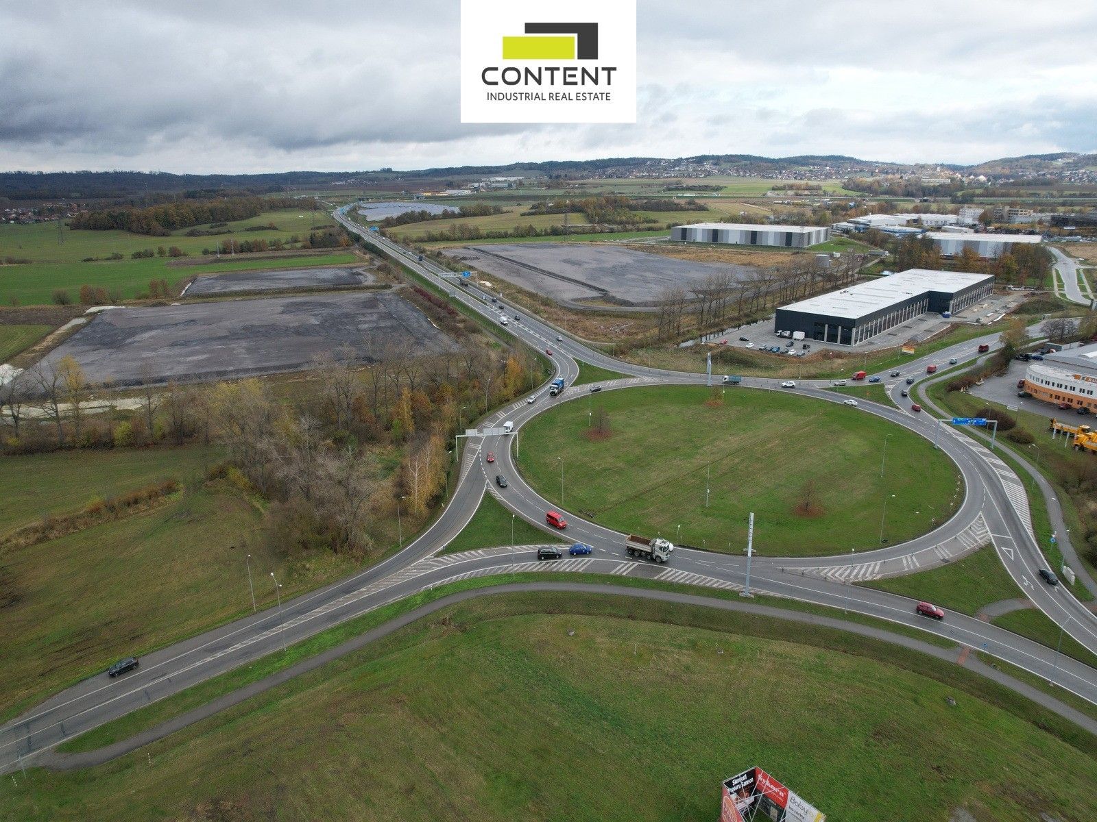 Pronájem komerčního prostoru 24000 m² - foto 5