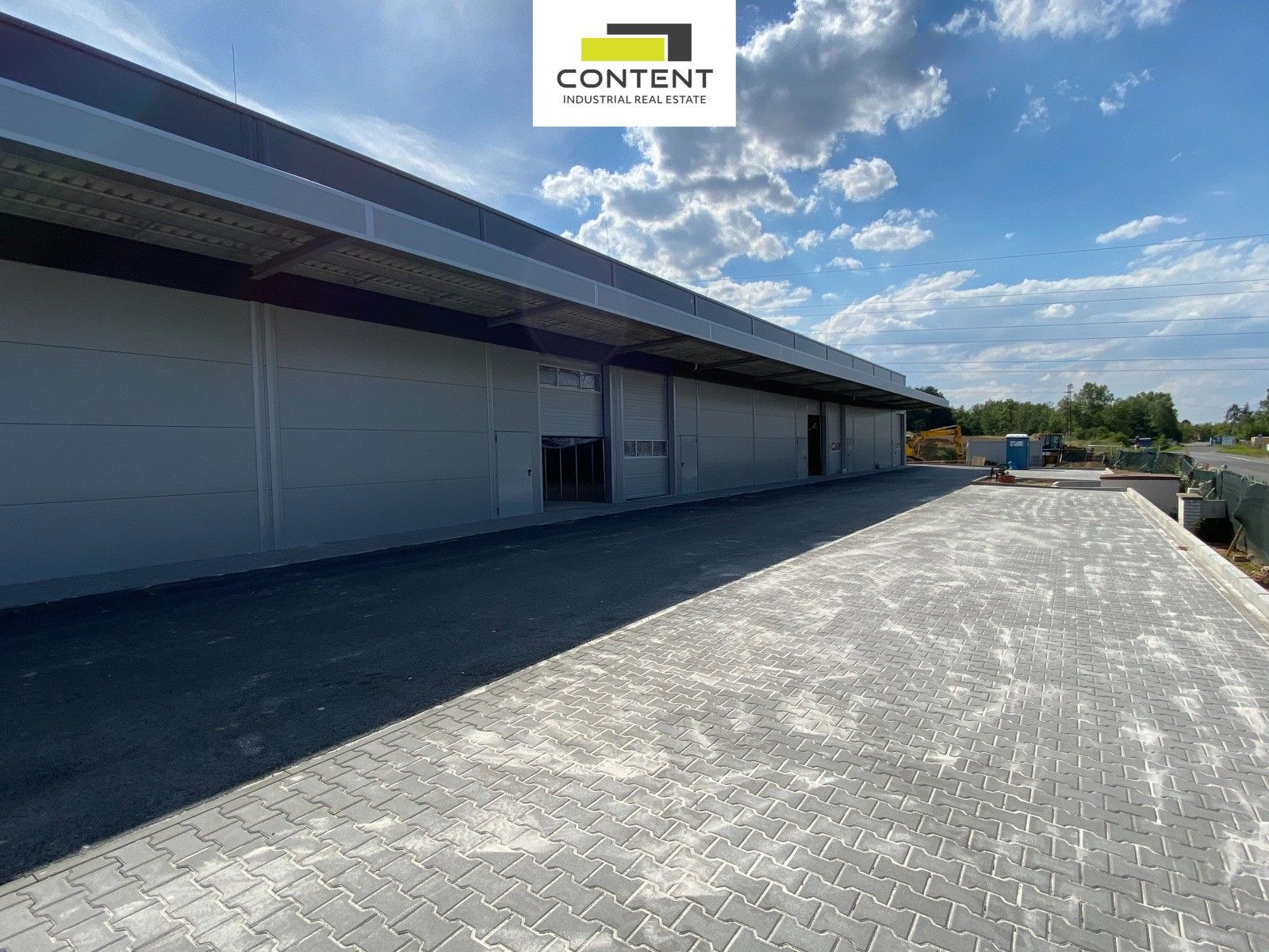 Pronájem komerčního prostoru 540 m² - foto 4