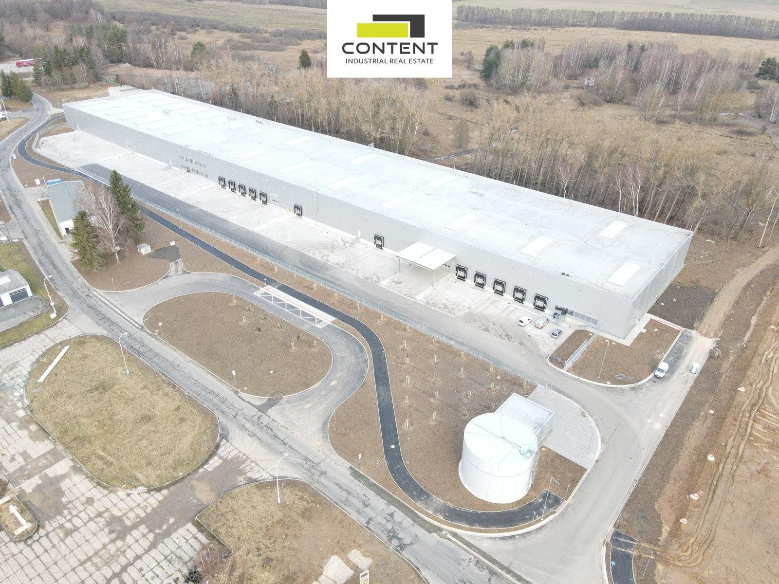 Pronájem komerčního prostoru 4138 m² - foto 5