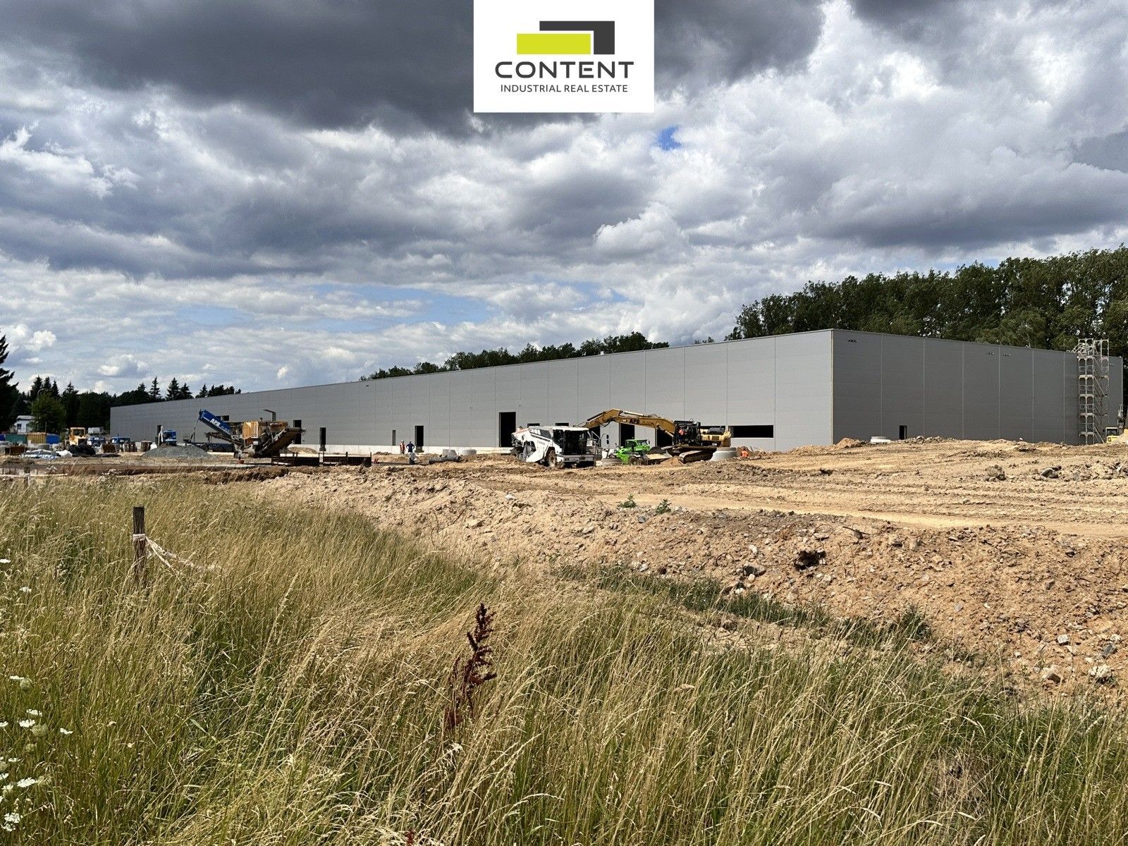 Pronájem komerčního prostoru 4138 m² - foto 3