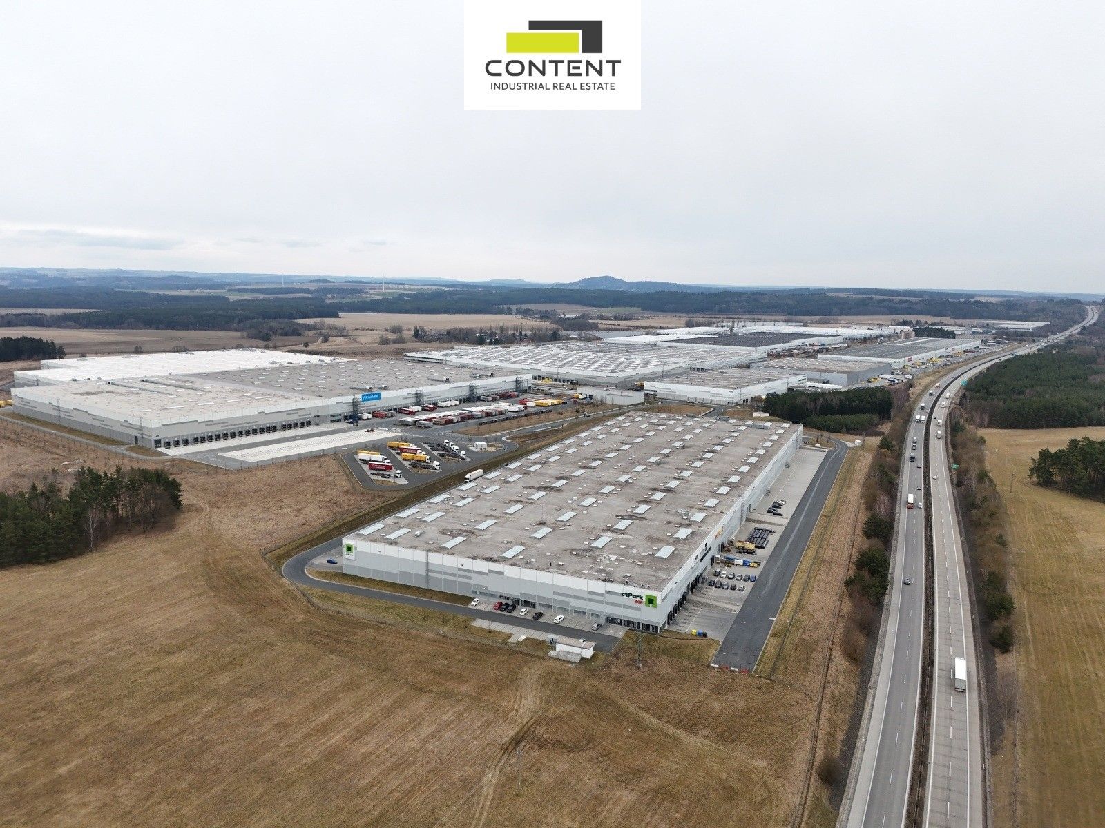 Pronájem komerčního prostoru 2377 m² - foto 13