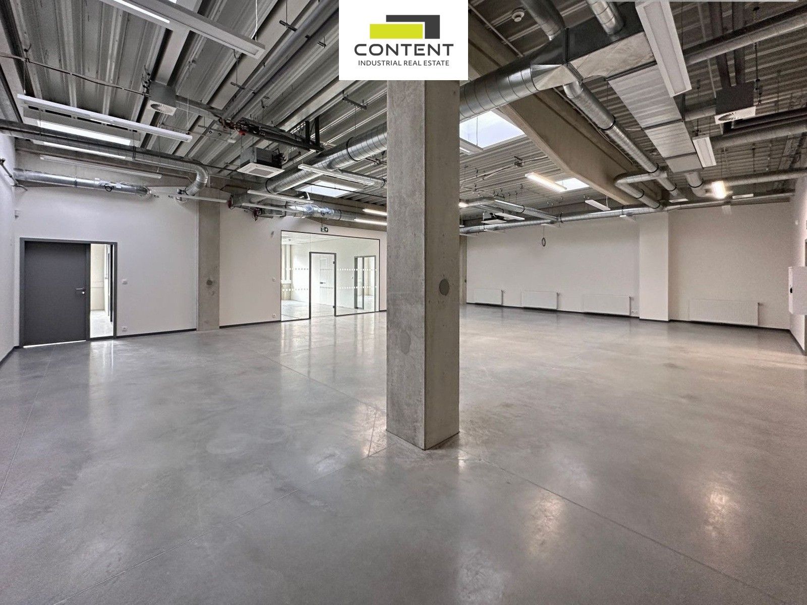 Pronájem komerčního prostoru 2460 m² - foto 8