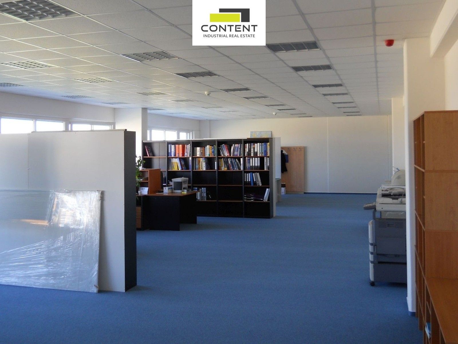 Pronájem komerčního prostoru 2460 m² - foto 23