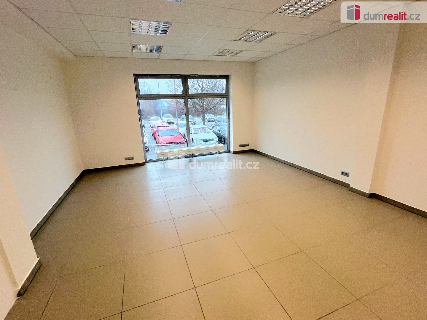 Pronájem komerčního prostoru 32 m² - foto 4