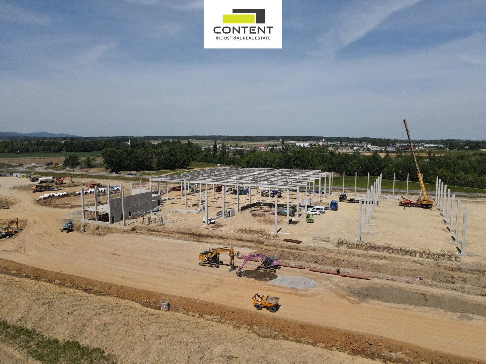 Pronájem komerčního prostoru 15000 m² - foto 8