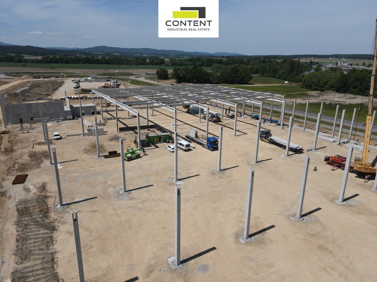 Pronájem komerčního prostoru 15000 m² - foto 10