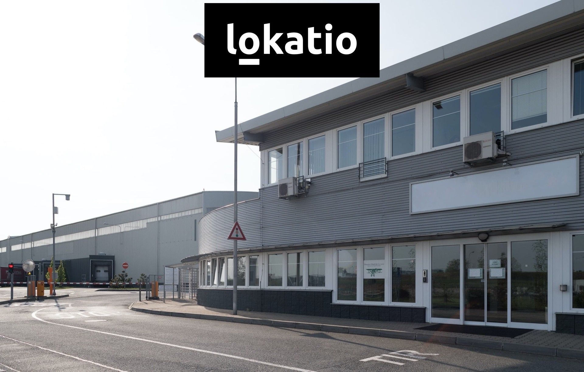 Pronájem komerčního prostoru 4432 m² - foto 7