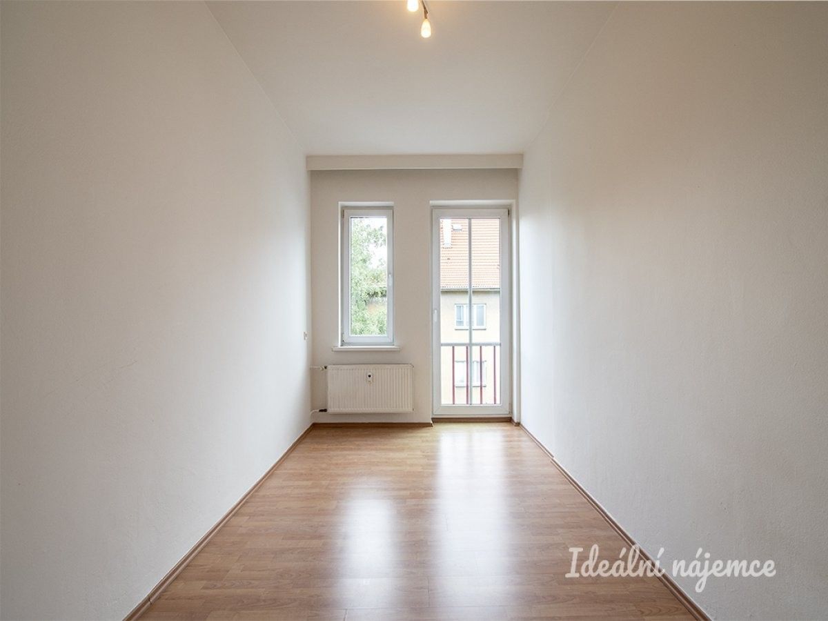 Pronájem bytu 2+1 43 m² - foto 6