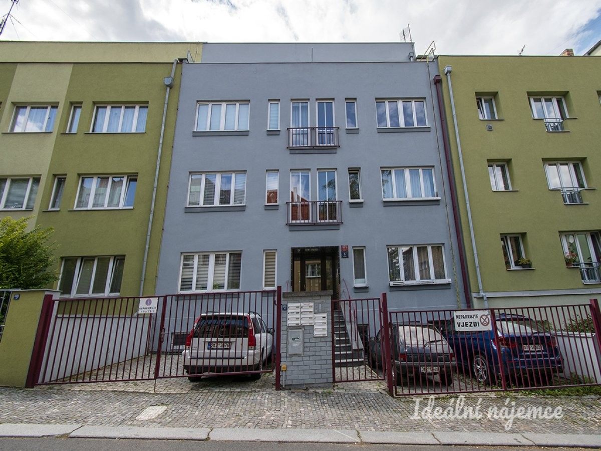 Pronájem bytu 2+1 43 m² - foto 14