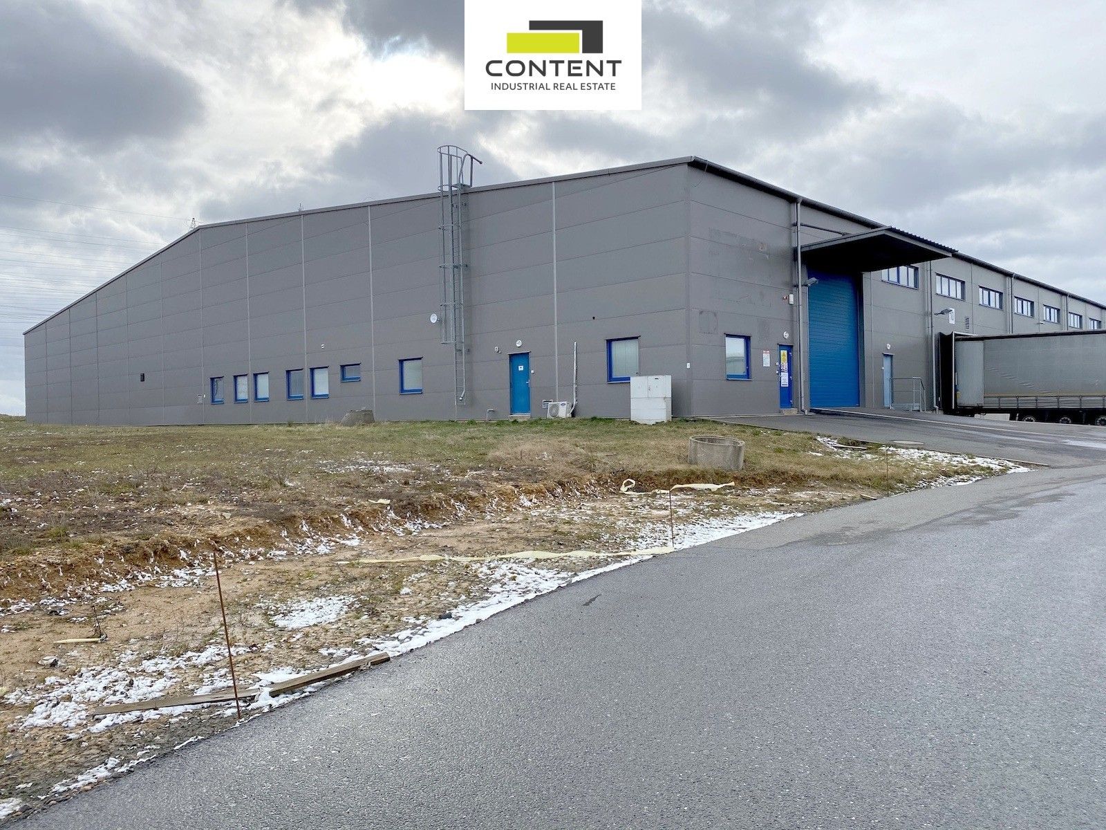 Pronájem komerčního prostoru 7000 m² - foto 12