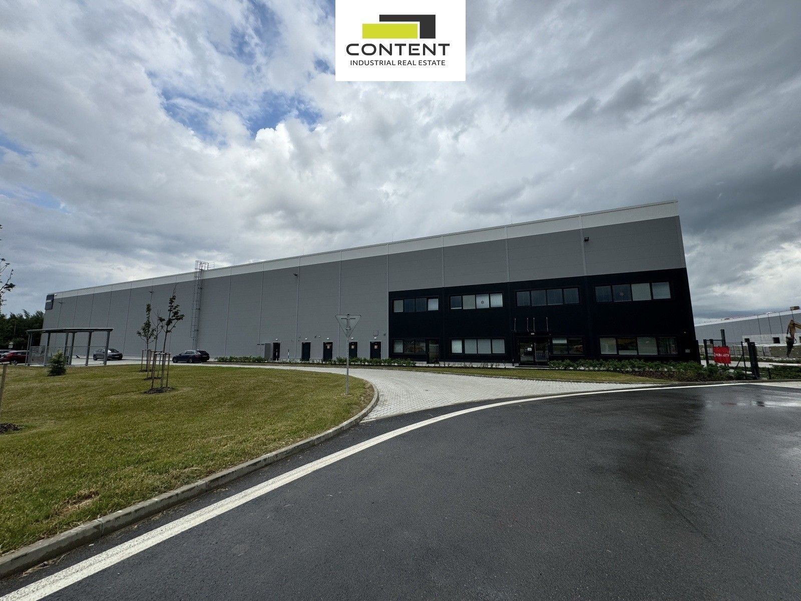 Pronájem komerčního prostoru 5000 m² - foto 3