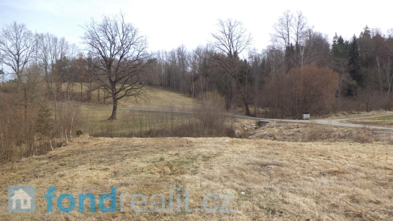Prodej nemovitosti 2337 m² - foto 2