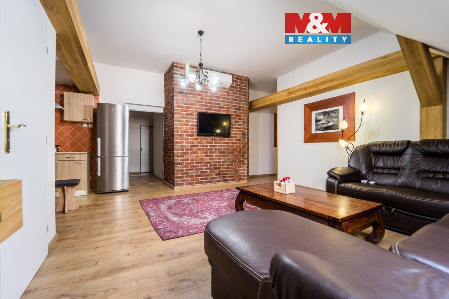Pronájem bytu 4+kk 102 m² - foto 1