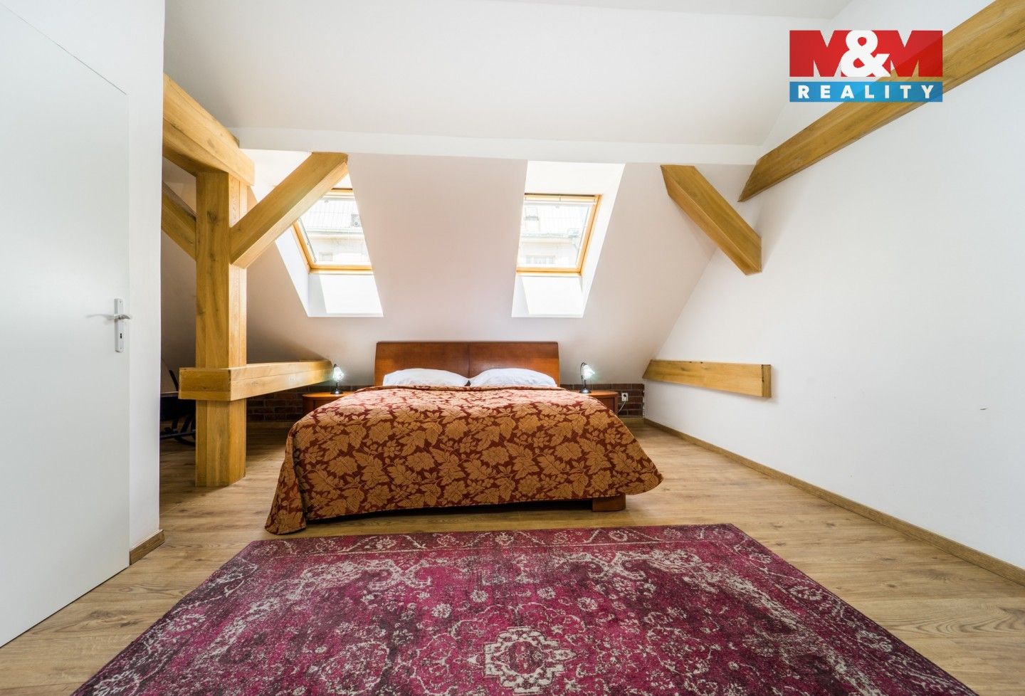 Pronájem bytu 4+kk 102 m² - foto 12