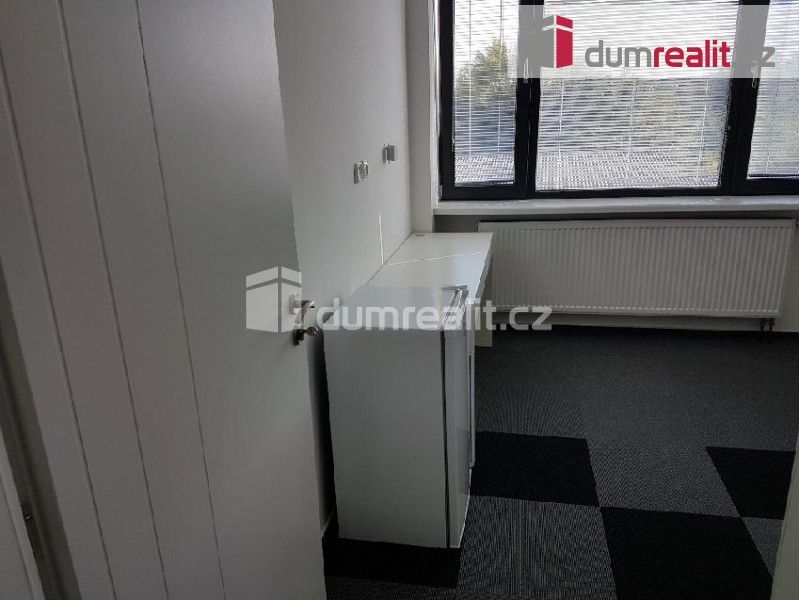 Pronájem bytu 1+kk 15 m² - foto 5