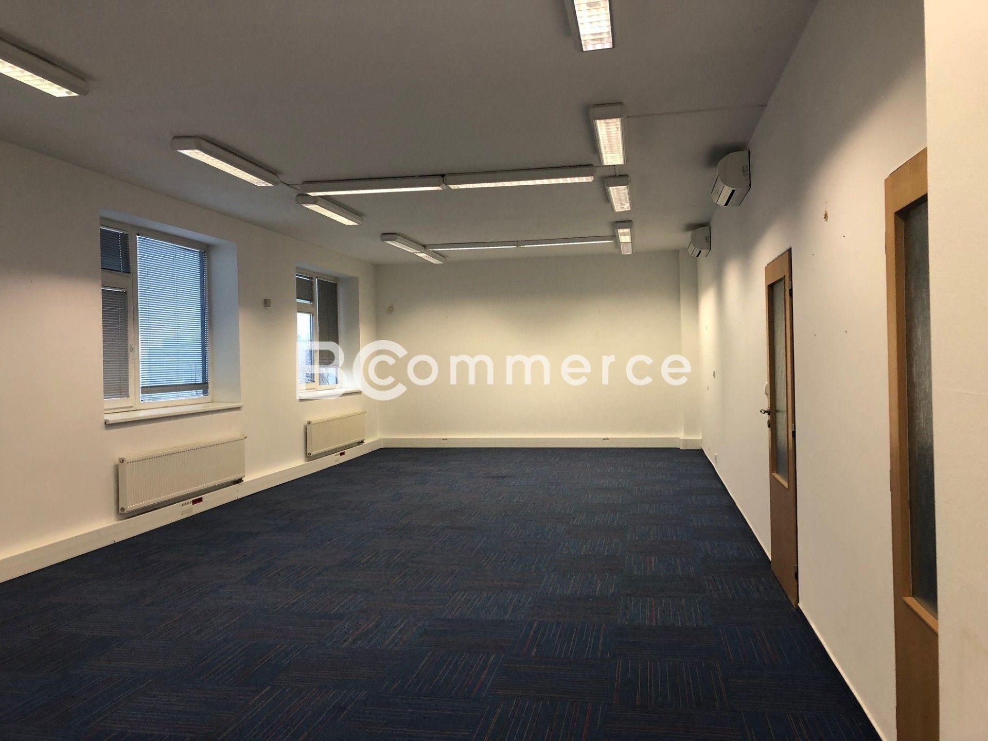 Pronájem komerčního prostoru 135 m² - foto 3
