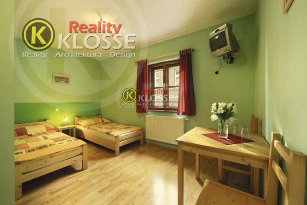 Prodej komerčního prostoru 200 m² - foto 2