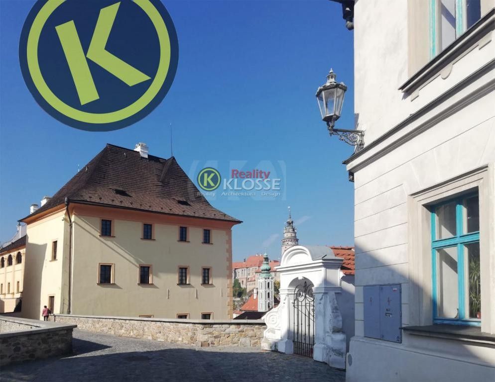 Prodej komerčního prostoru 360 m² - foto 1