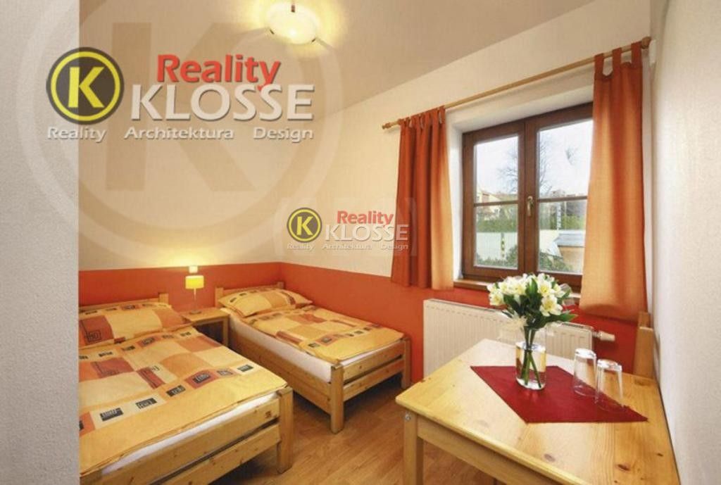 Prodej komerčního prostoru 200 m² - foto 11