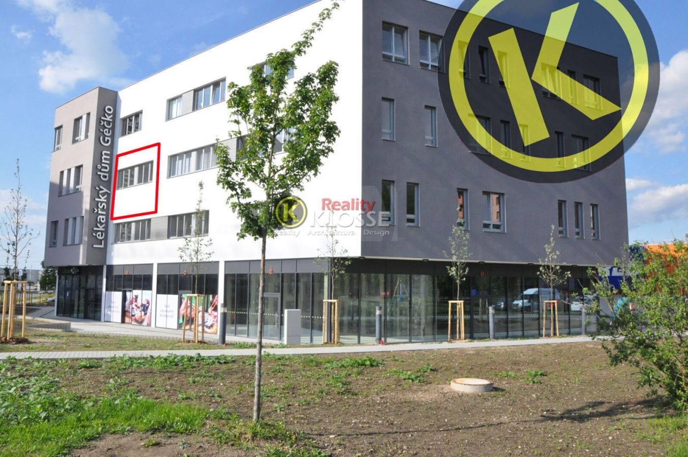 Pronájem komerčního prostoru 53 m² - foto 1