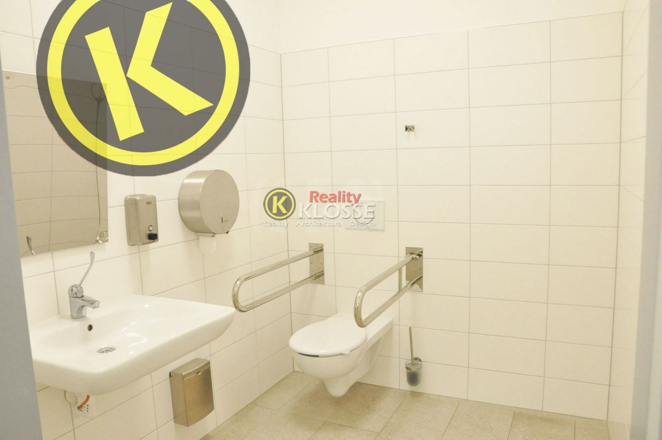Pronájem komerčního prostoru 60 m² - foto 19