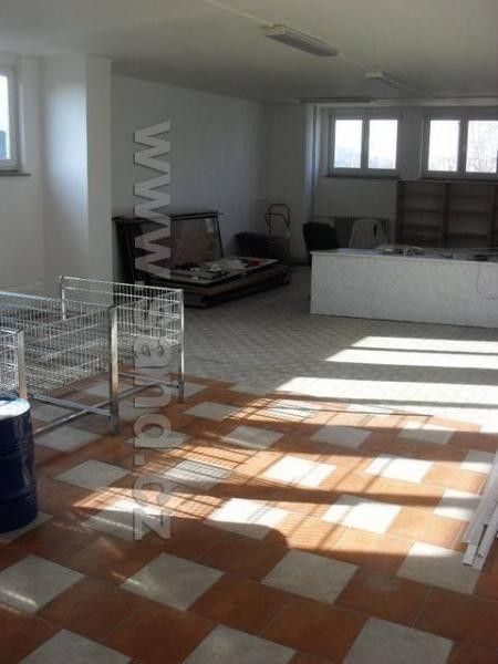 Pronájem komerčního prostoru 187 m² - foto 5