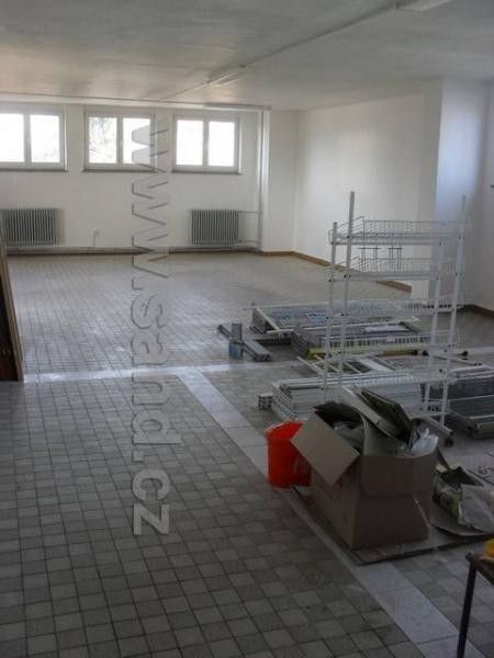 Pronájem komerčního prostoru 187 m² - foto 2