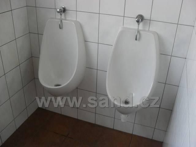 Pronájem komerčního prostoru 15 m² - foto 17