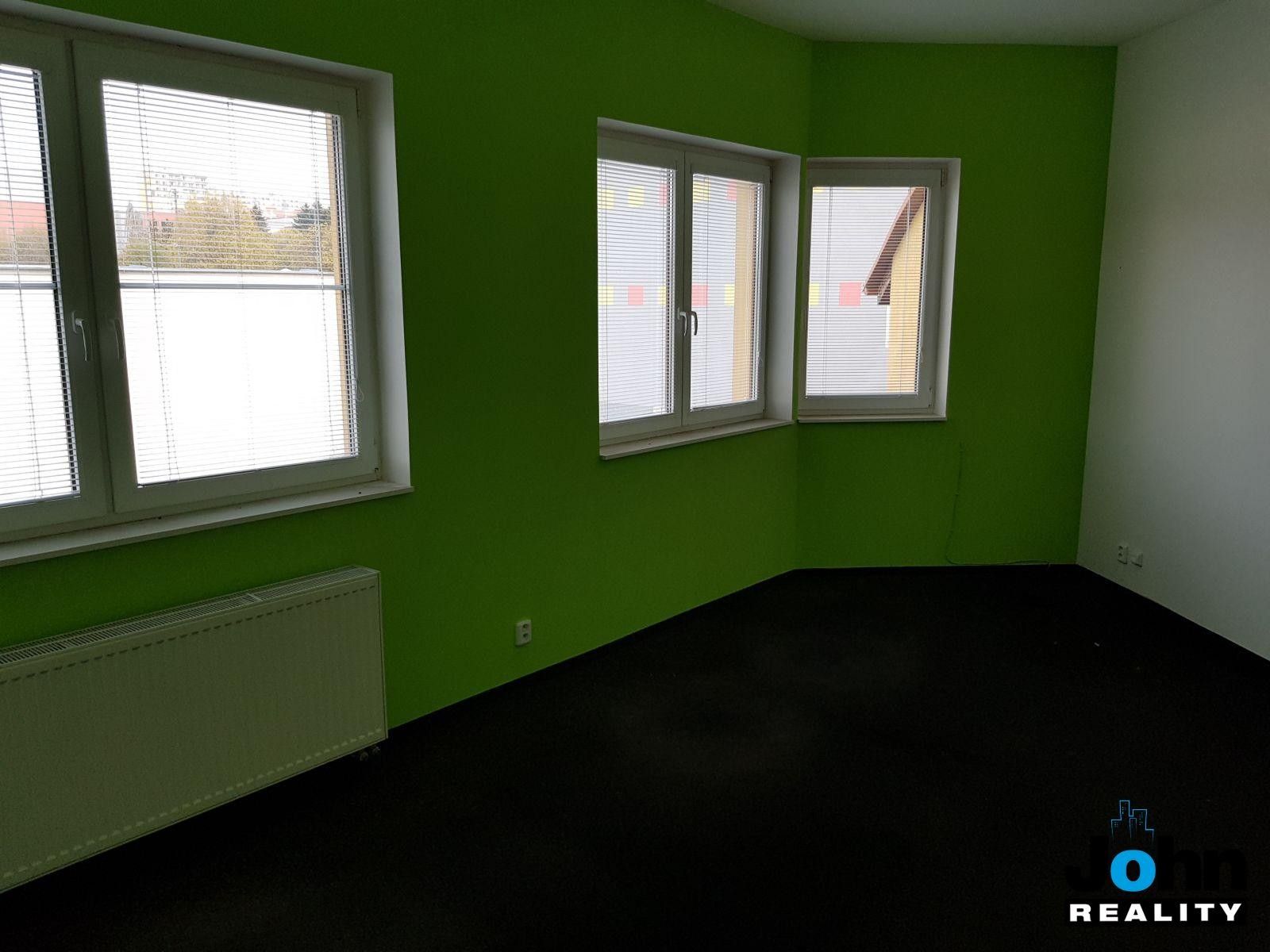 Pronájem komerčního prostoru 200 m² - foto 13