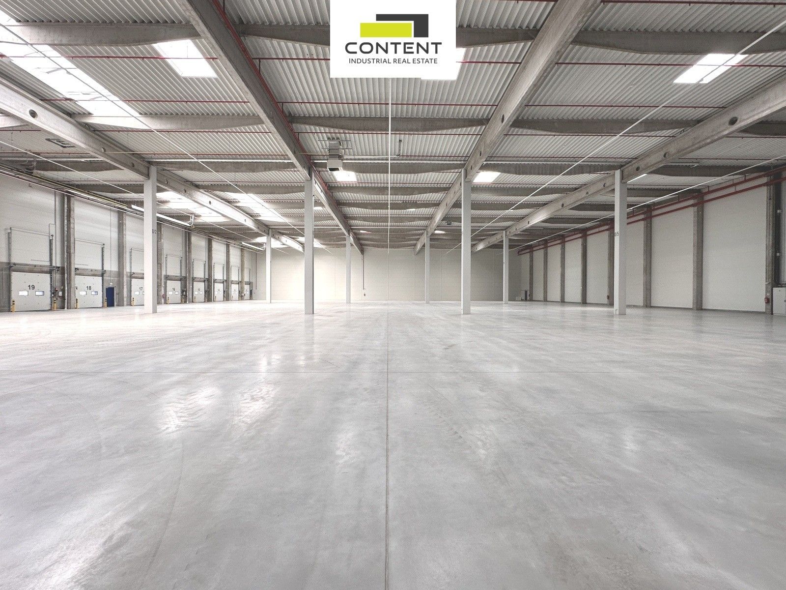 Pronájem komerčního prostoru 5000 m² - foto 7