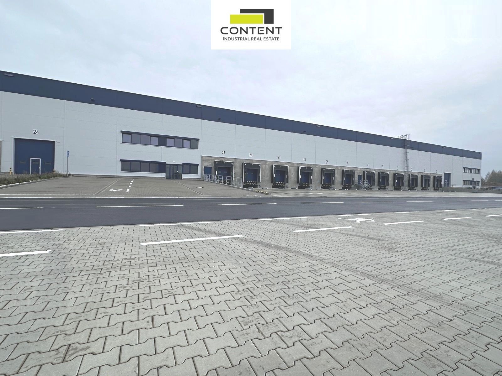 Pronájem komerčního prostoru 5000 m² - foto 4