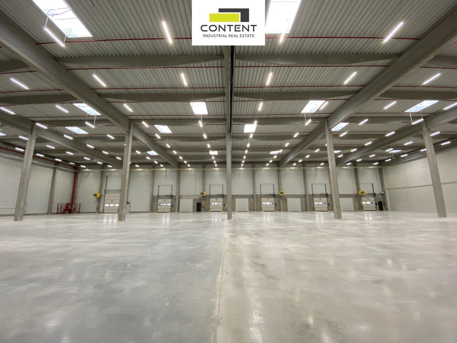 Pronájem komerčního prostoru 16000 m² - foto 2
