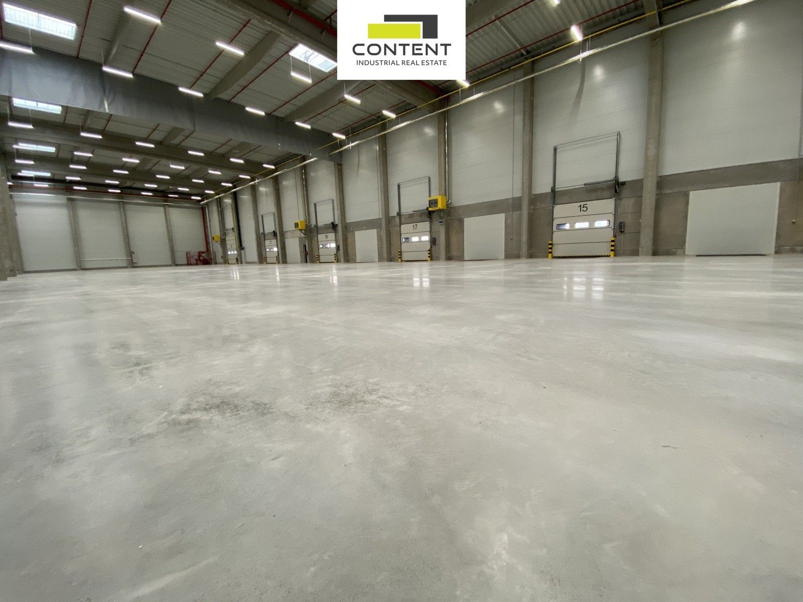 Pronájem komerčního prostoru 16000 m² - foto 8