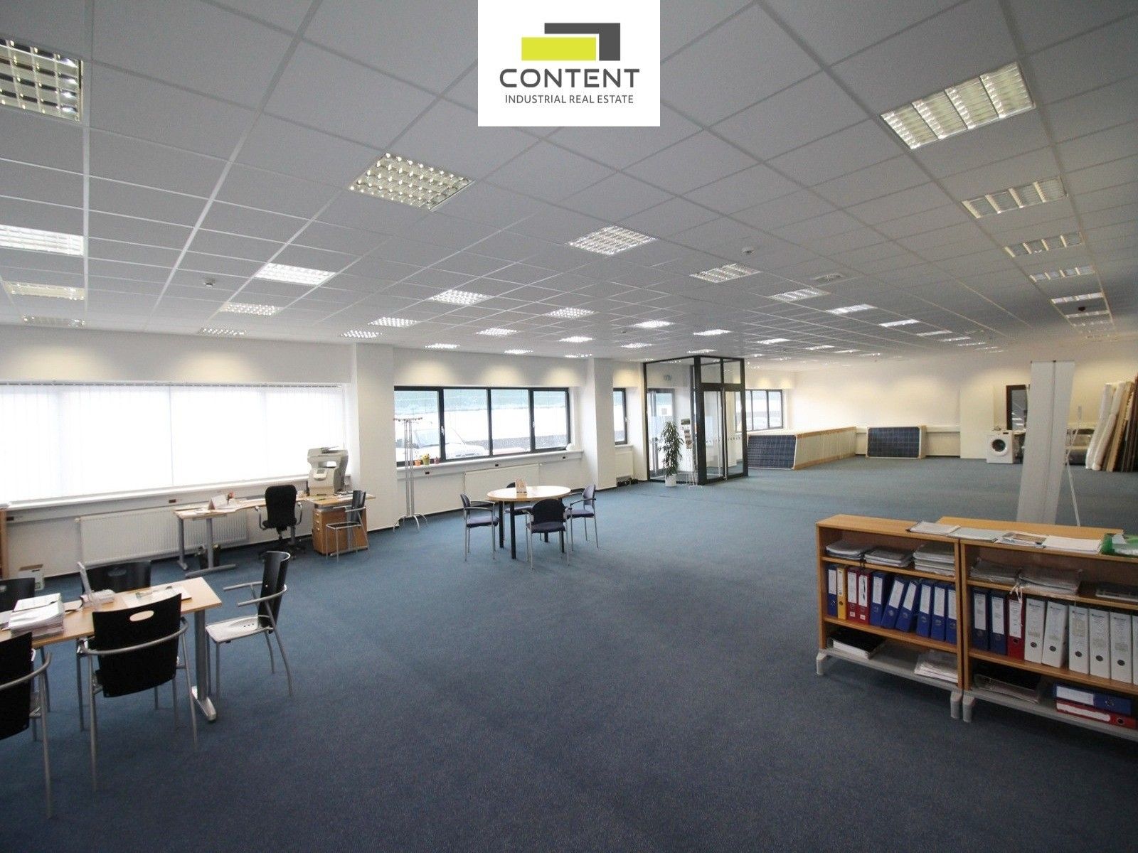 Pronájem komerčního prostoru 16000 m² - foto 16