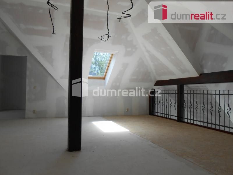 Prodej nemovitosti 182 m² - foto 22