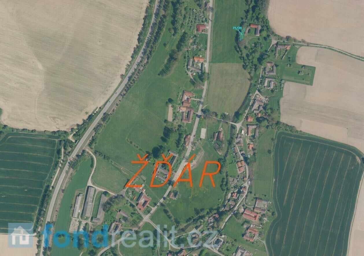 Prodej nemovitosti 160 m² - foto 1
