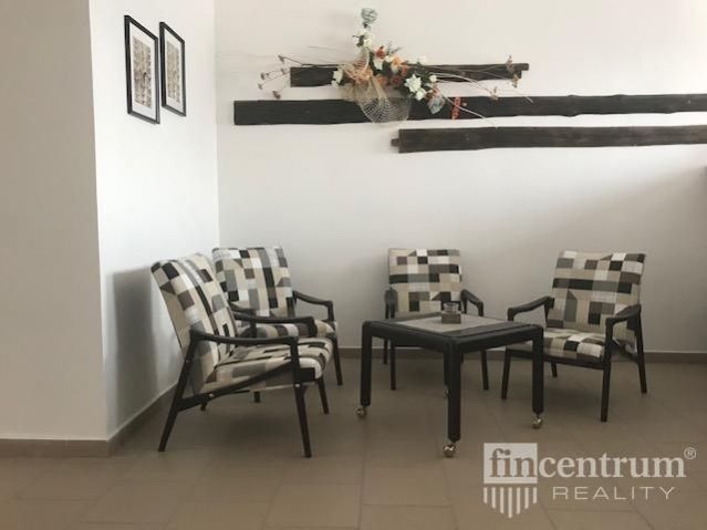 Prodej komerčního prostoru 1400 m² - foto 6