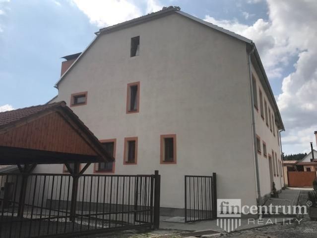 Prodej komerčního prostoru 1400 m² - foto 19